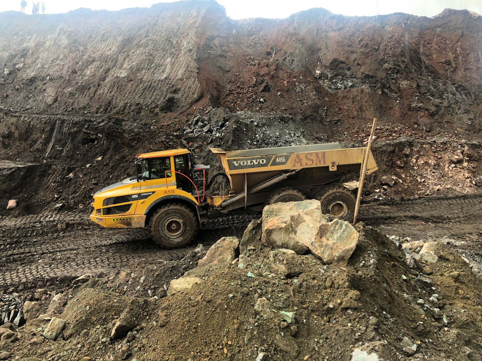 Copper Mining Operations - Komatsu Excavators